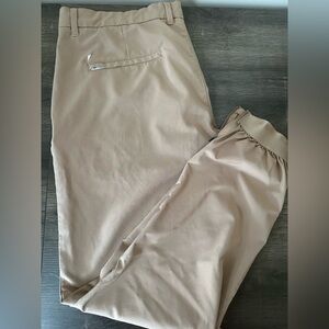 Men’s Primo golf joggers!